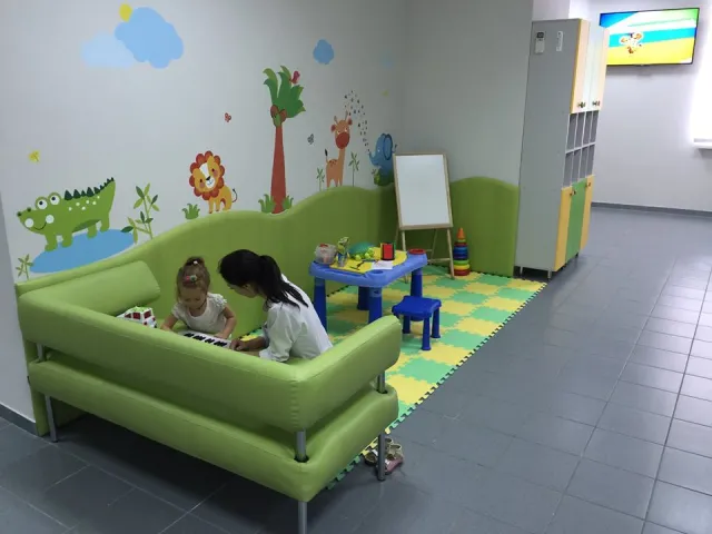 Центр сімейного здоров’я та краси "Medibor" ("Медібор") — фото 3