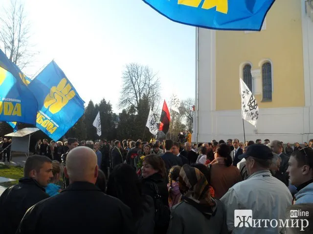 В Житомирі відкрили пам'ятник Омеляну Сенику і Миколі Сціборському (Фоторепортаж) — фото 4