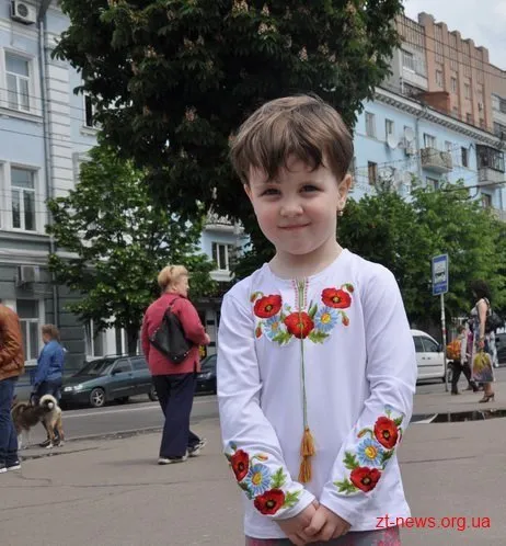 21 травня у Житомирі відбувся День вишиванки (Фото) — фото 2