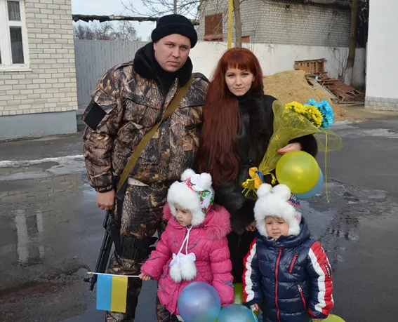 Житомирські вартові дорожнього порядку повернулися із зони АТО (Фото) — фото 2