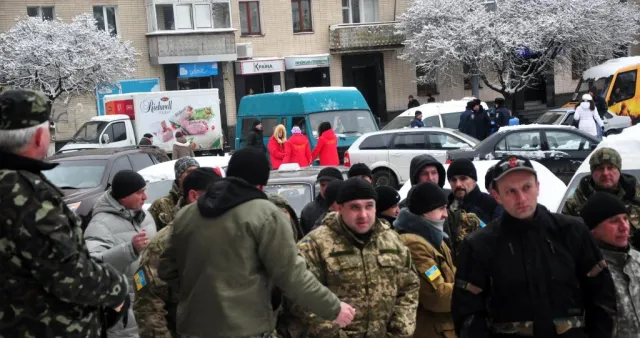 Активісти пікетували проти учасника АТО Лілії Куришко (Фоторепортаж) + (Відео) — фото 1