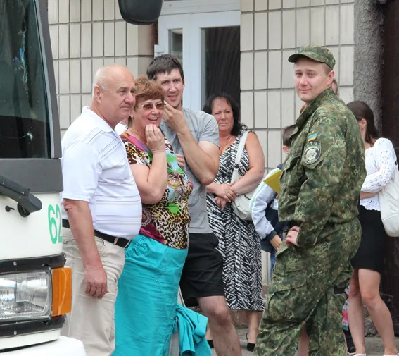 Житомирські правоохоронці відправились в зону АТО (фото+відео) — фото 1