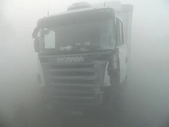На Житомирщині у ДТП за участі вантажівок та легкових автомобілів постраждало 6 людей (фото) — фото 3
